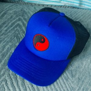 Trucker hat, Cap, Baseball hat